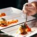 Os Mestres de 2025: 5 Chefs Renomados que Definem a Gastronomia Mundial