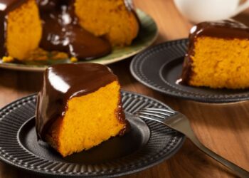 Bolo de Cenoura