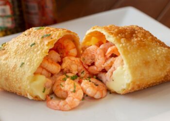 Pastel de Camarão